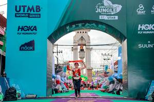 BIB: 
                            <button type="button" onclick="openModal(24871128)" class="btn btn-primary btn-sm float-right btn-popup" data-toggle="modal" data-target=".modal-high-quality">
                        <i class="fas fa-shopping-cart"></i> Add to Cart
                    </button>
                                            <button type="button" onclick="isThisMe(24871128, true)" class="btn btn-success btn-sm float-right btn-popup btn-isme hidden" data-toggle="tooltip" data-placement="bottom" title="นี่คือรูปของคุณใช่ไหม คลิกที่นี่เพื่อเอาเข้าอัลบั้ม">
                        <i class="fas fa-plus"></i> Add to album
                    </button>
                    <button type="button" onclick="isThisMe(24871128, false)" class="btn btn-warning btn-sm float-right btn-popup btn-isnotme hidden">
                        <i class="fas fa-ban"></i> Remove from album
                    </button>